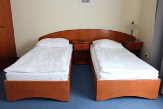 Отель Viwaldi Эльблонг Стандартный двухместный номер с 1 кроватью или 2 отдельными кроватями-3